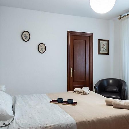 Coqueto Apartamento 2 Dormitorios Pamplona Kültér fotó