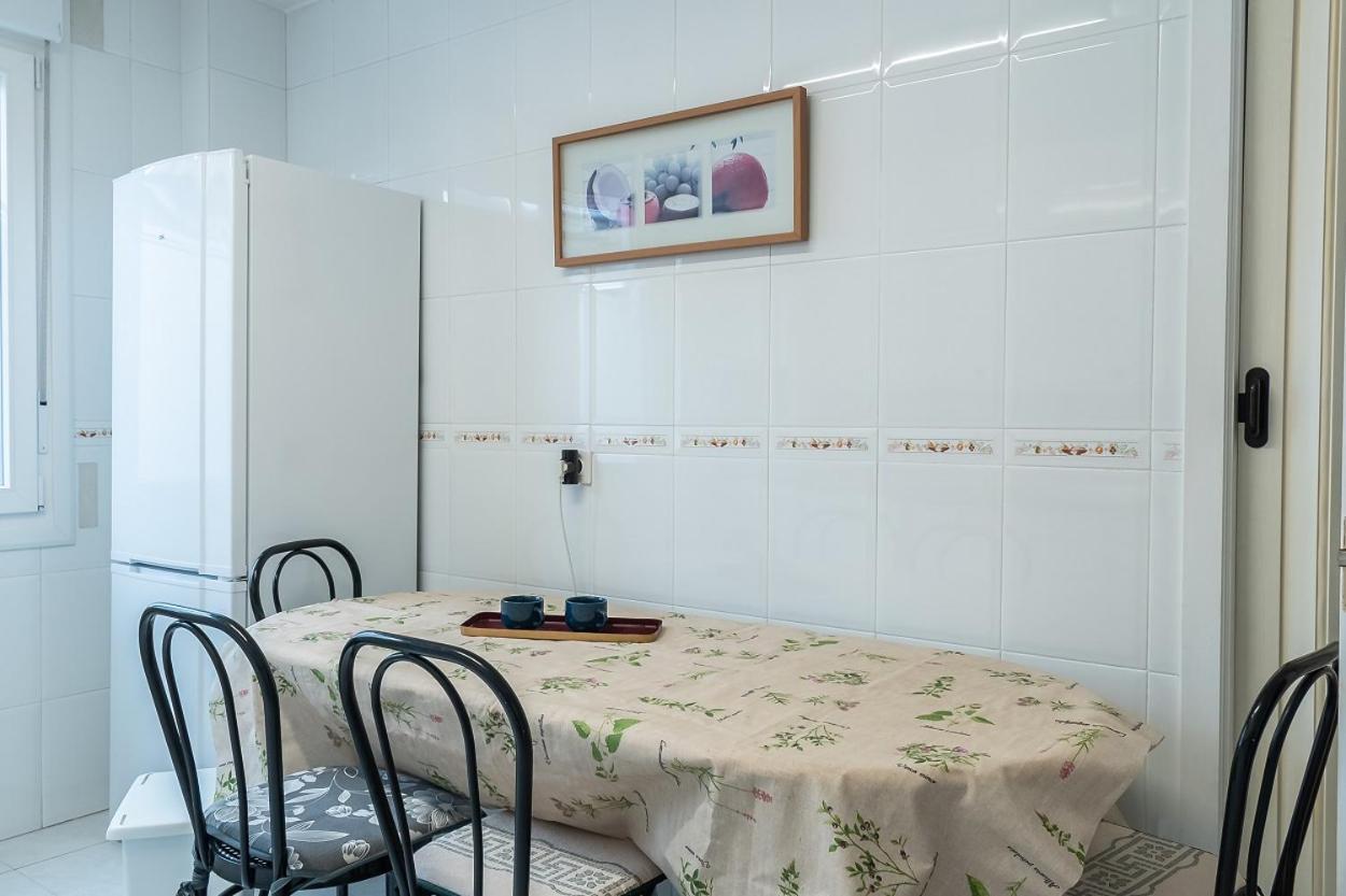 Coqueto Apartamento 2 Dormitorios Pamplona Kültér fotó