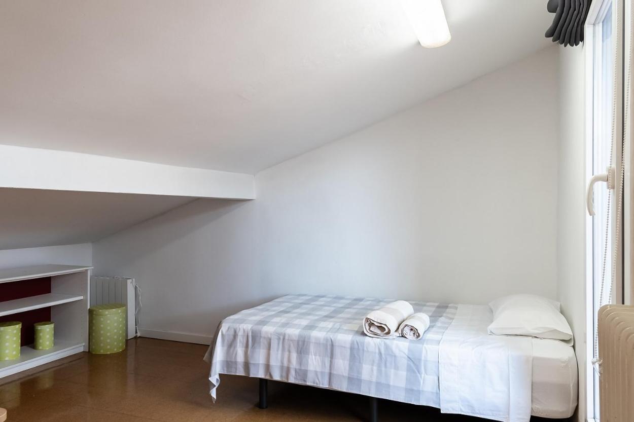 Coqueto Apartamento 2 Dormitorios Pamplona Kültér fotó